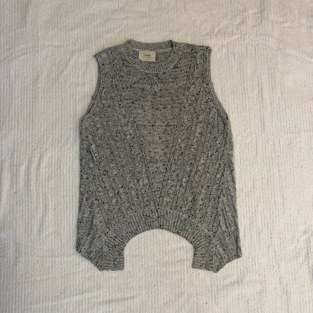 Aeon | Gray Sweater Tank